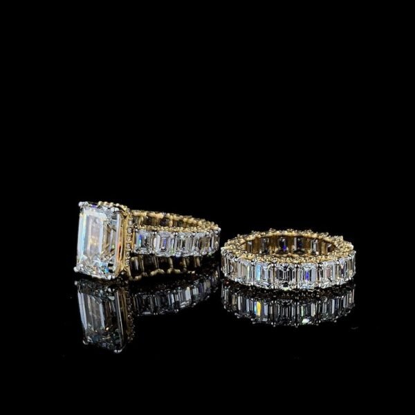 Iced Out Emerald Ring And Band Combo Made In 18 / 14 / 10 KT Gold Studded With Shinny Moissanite Diamonds For Birthday And Anniversary Gift