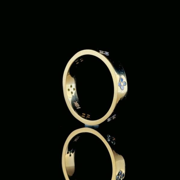 Beautiful Floral Round Diamond Ring Made In 18/14/10 KT Gold Studded With Shinny Moissanite Diamonds For The Birthday And Anniversary Gift